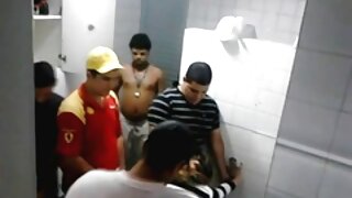 Галени безплатно българско порно и мастурбирани от случайни пътници в метрото